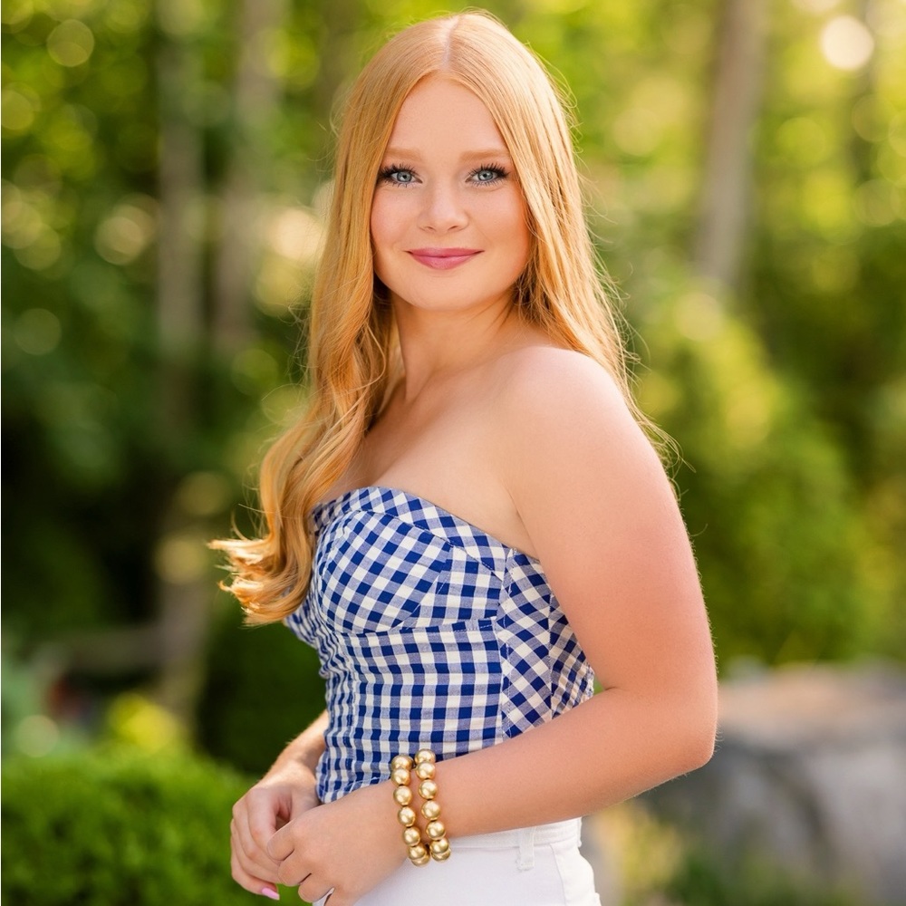 Meet your Posher, Francesca